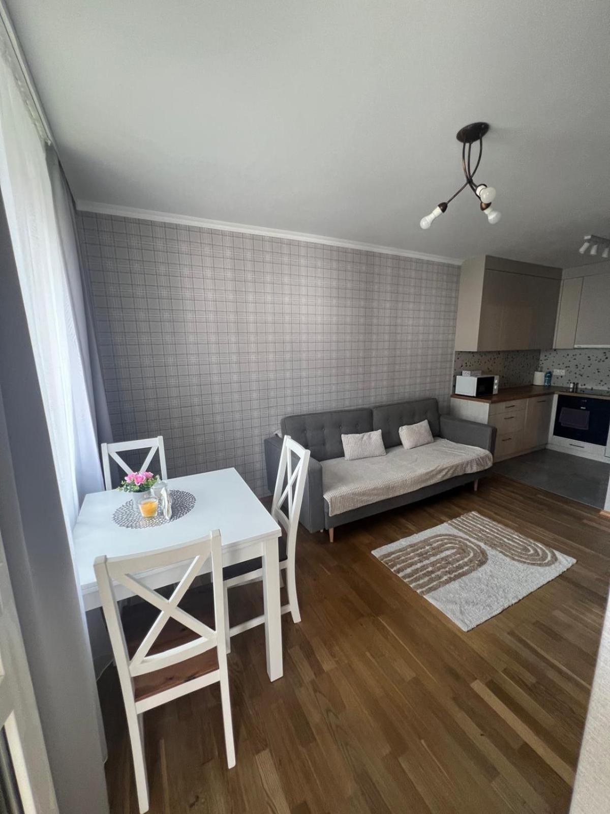 Apartament Alexa Zasanie Przemysl Exterior photo
